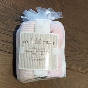 NWT - 12 baby washcloths